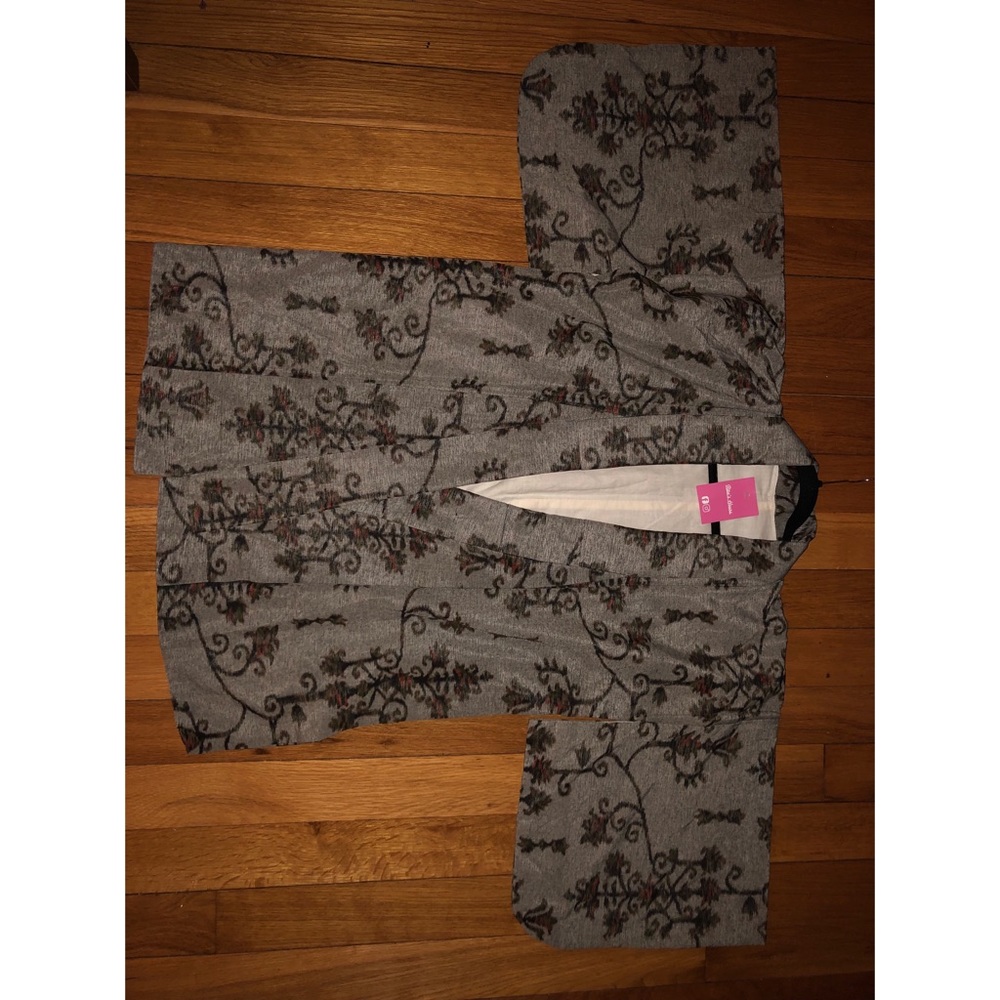 Authentic Kimono - Picture 3 of 4